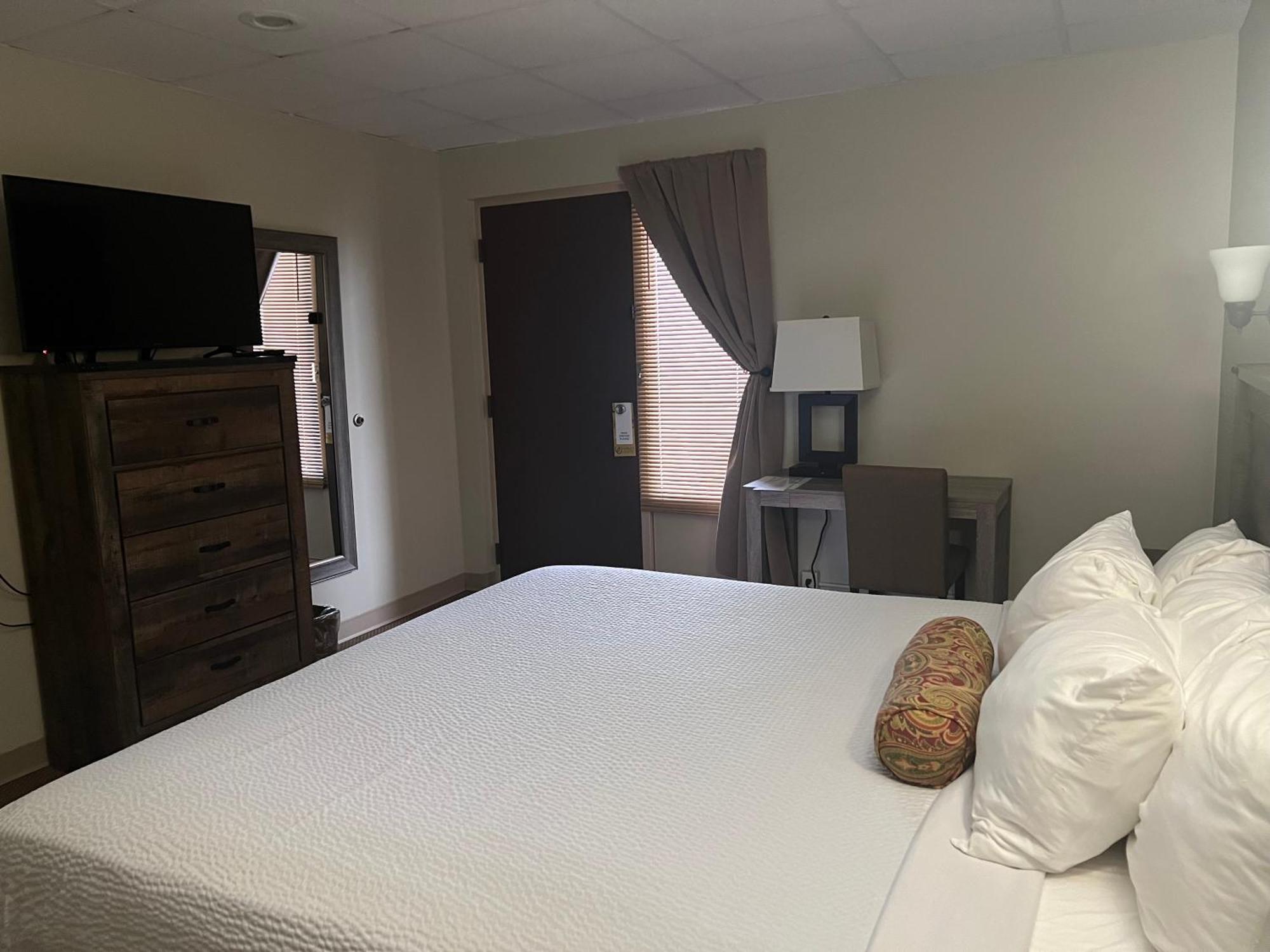 The Stables Inn & Suites Salem 외부 사진