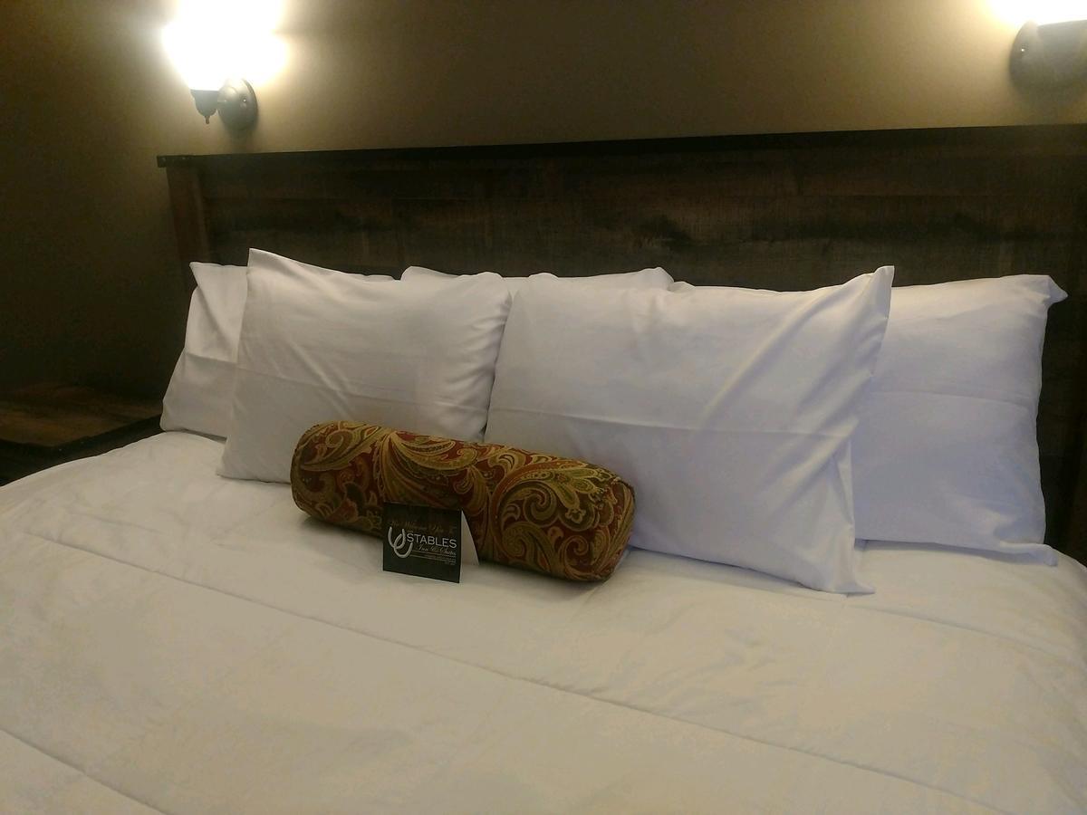 The Stables Inn & Suites Salem 외부 사진