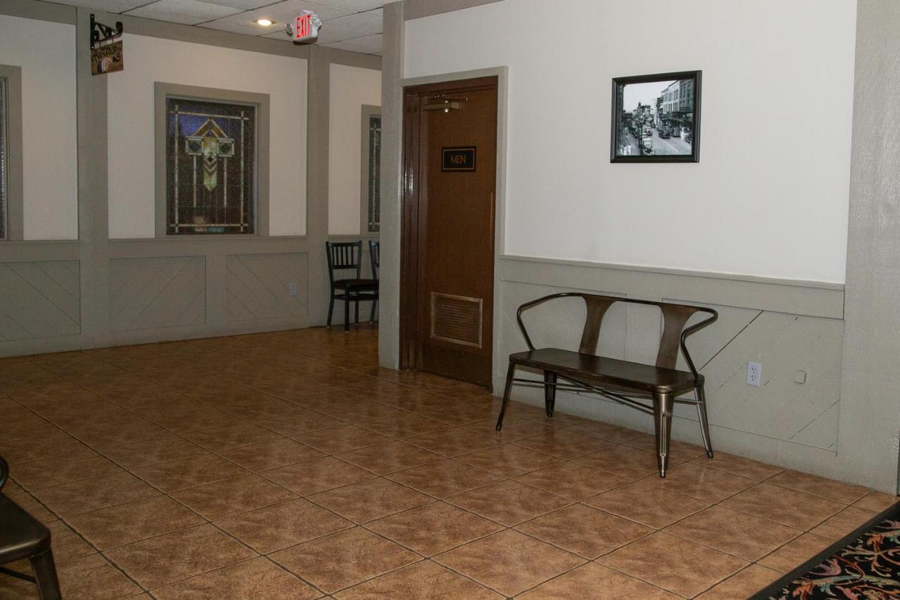 The Stables Inn & Suites Salem 외부 사진