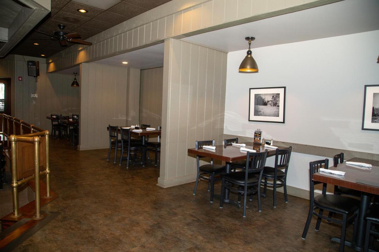 The Stables Inn & Suites Salem 외부 사진