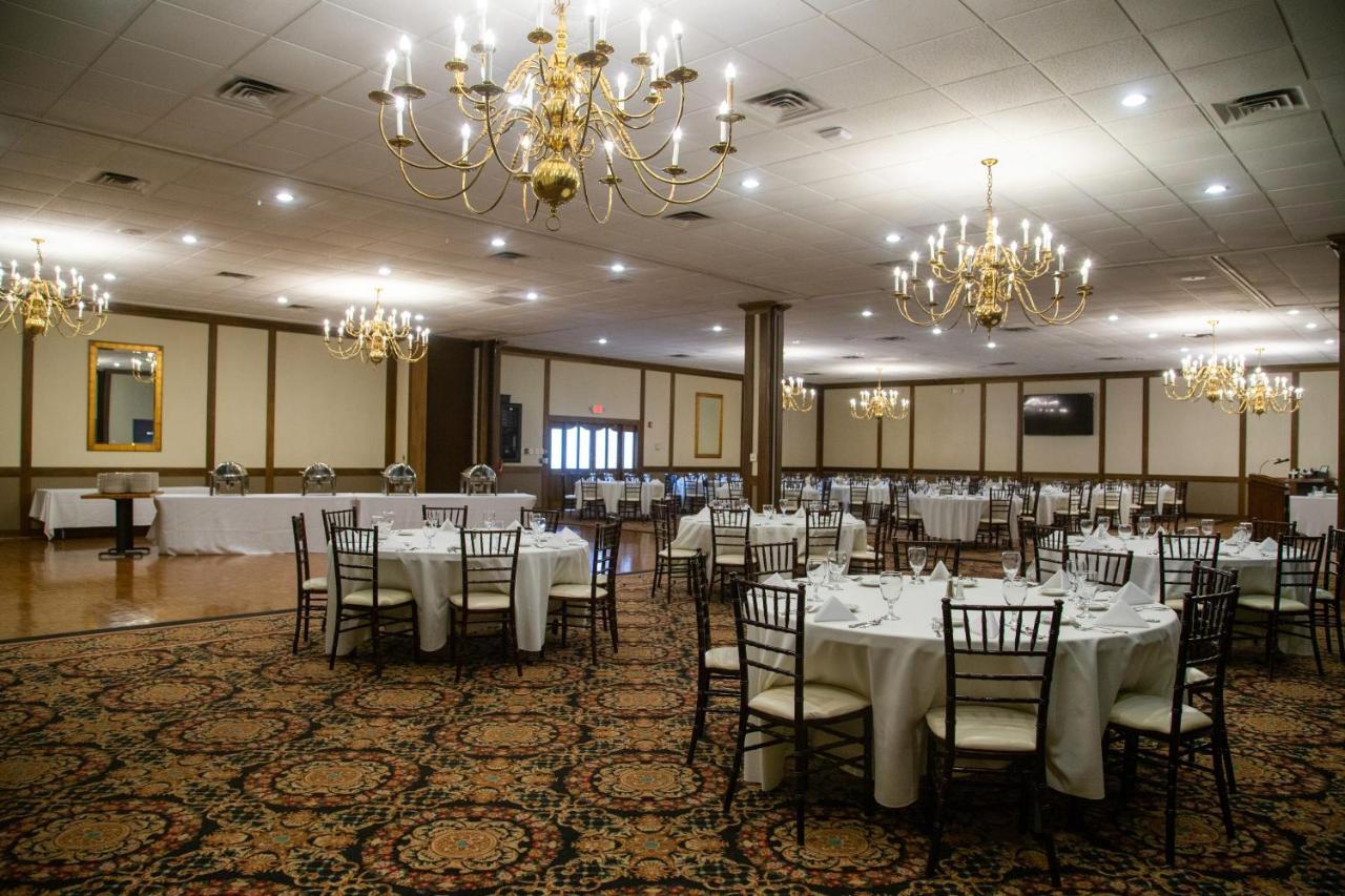 The Stables Inn & Suites Salem 외부 사진